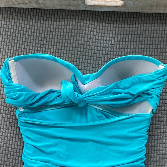 Bathing suit by Maxine - Picture 11 of 12